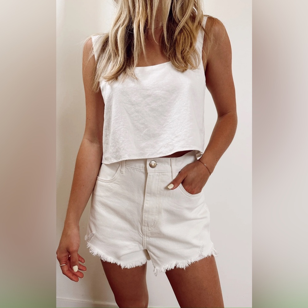 Show Me Your MuMu White Tucson Shorts NWT